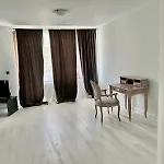 Continental 4*