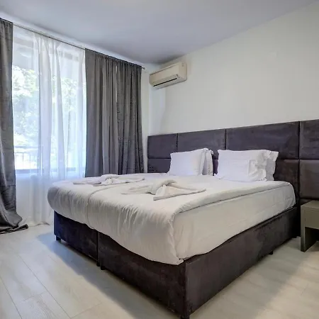 Apartmanhotel Continental 4*