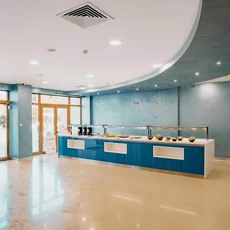 Apartmanhotel Continental 4*