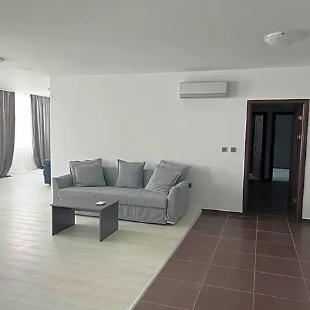 Apartmanhotel Continental 4*
