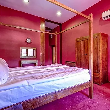 Continental 4*