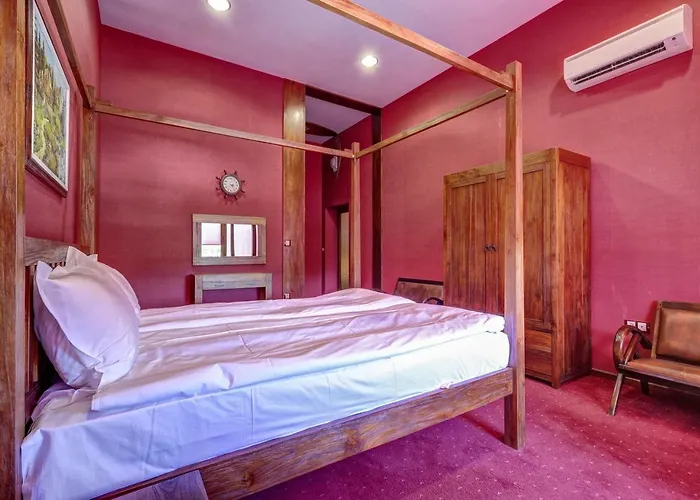 Апартхотел континентал Златни пясъци