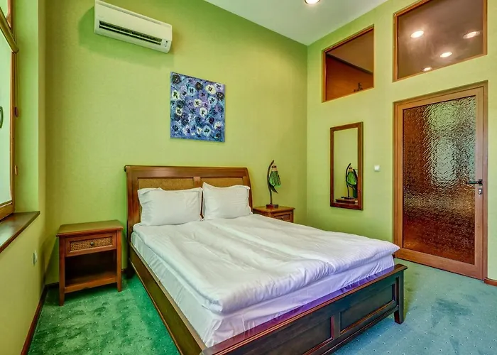 Continental Апарт-отель 4*