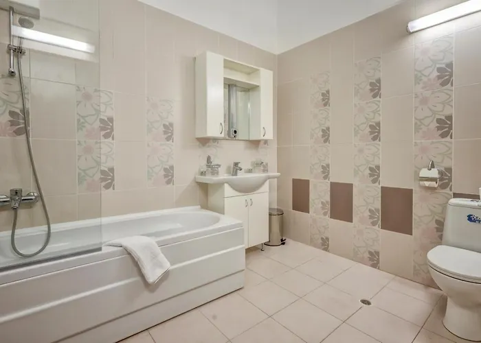 Continental Апарт-отель 4*