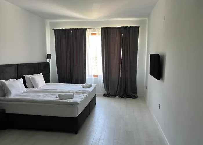 Continental Золотые Пески