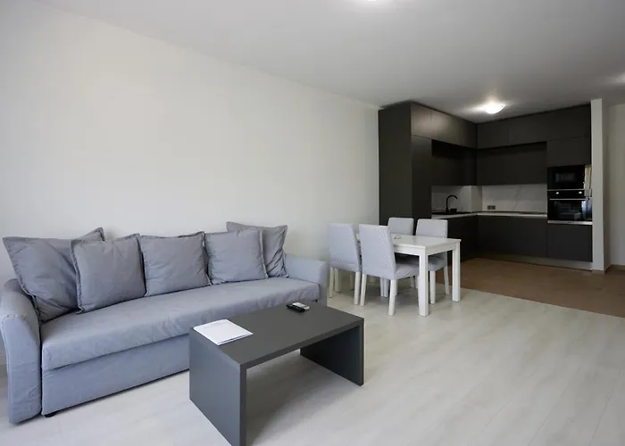 Апартхотел континентал